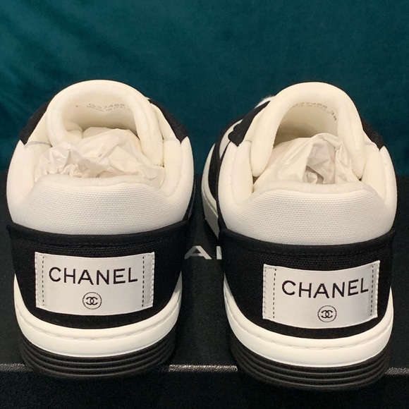 SOLD- Chanel Sneakers Sz.38 - Picture 4 of 6